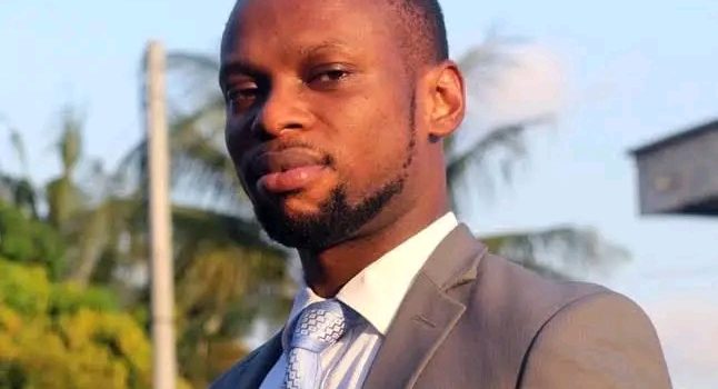 “The People – Not Politicians – Will Save Nigeria When They’re Ready” — Fisayo Soyombo Slams ADC as ‘APC Pro Max’